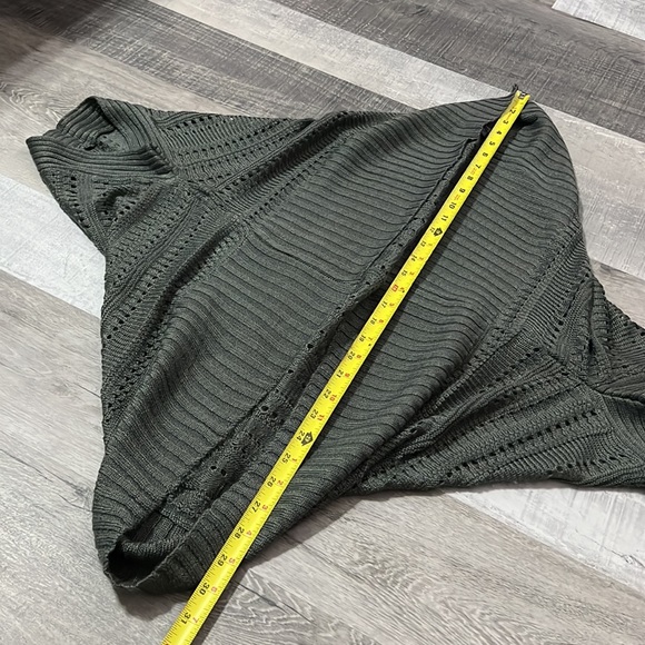 NWOT Forever 21 Gray Sweater Wrap Cardigan Short Sleeve Cocoon Tunic Dolman - Picture 12 of 14